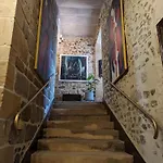 Manoir Des Comtes Bed & Breakfast 3*