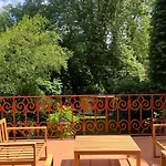 Manoir Des Comtes Bed & Breakfast 3*