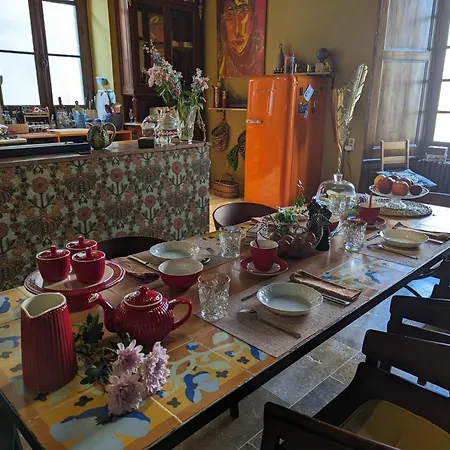 Bed & Breakfast Manoir Des Comtes