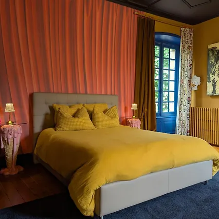 Manoir Des Comtes 3* קונפלואנס